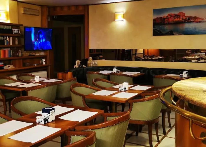 New Alexander Hotel