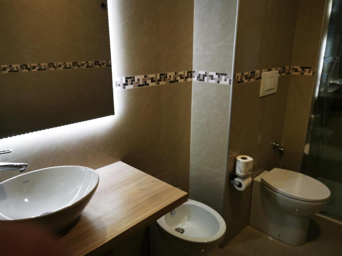 New Alexander Hotel 3*